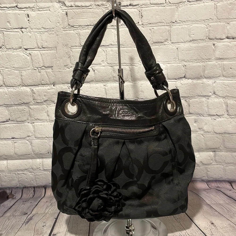 Coach All Black  Shoulder Bag Gothic Look!